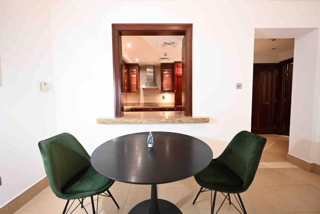 Brand New Furniture . Close To Dubai Mall. Exterior foto