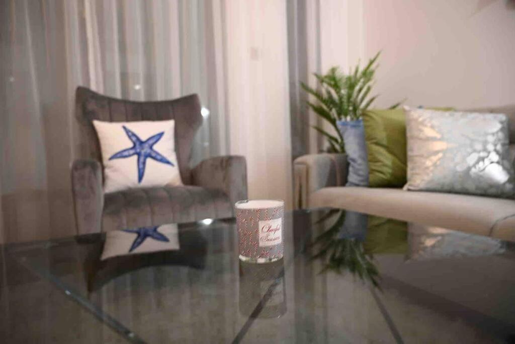 Brand New Furniture . Close To Dubai Mall. Exterior foto